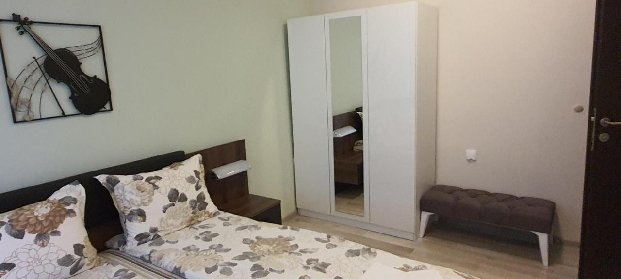 Aheloy Apartments Экстерьер фото