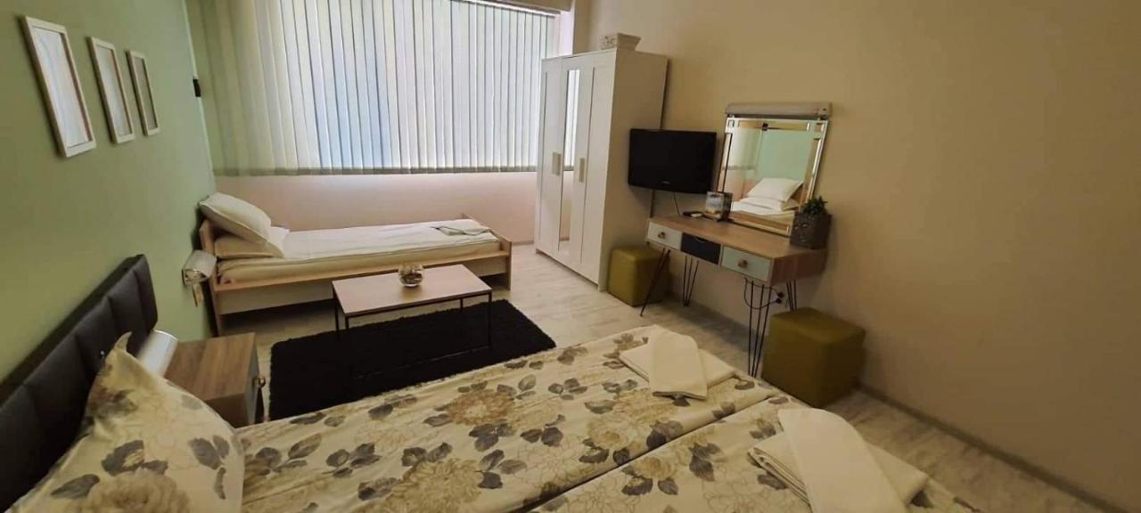 Aheloy Apartments Экстерьер фото